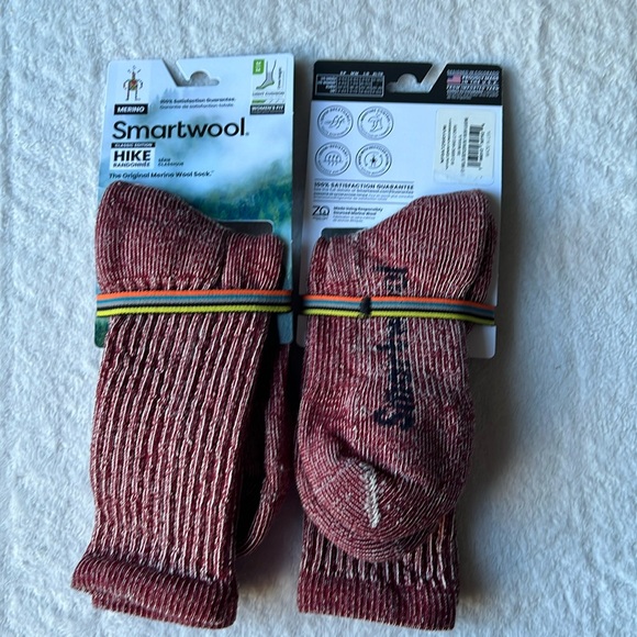 (2) SMARTWOOL WOMEN'S HIKE CLASSIC EDITION LIGHT CUSHION CREW
